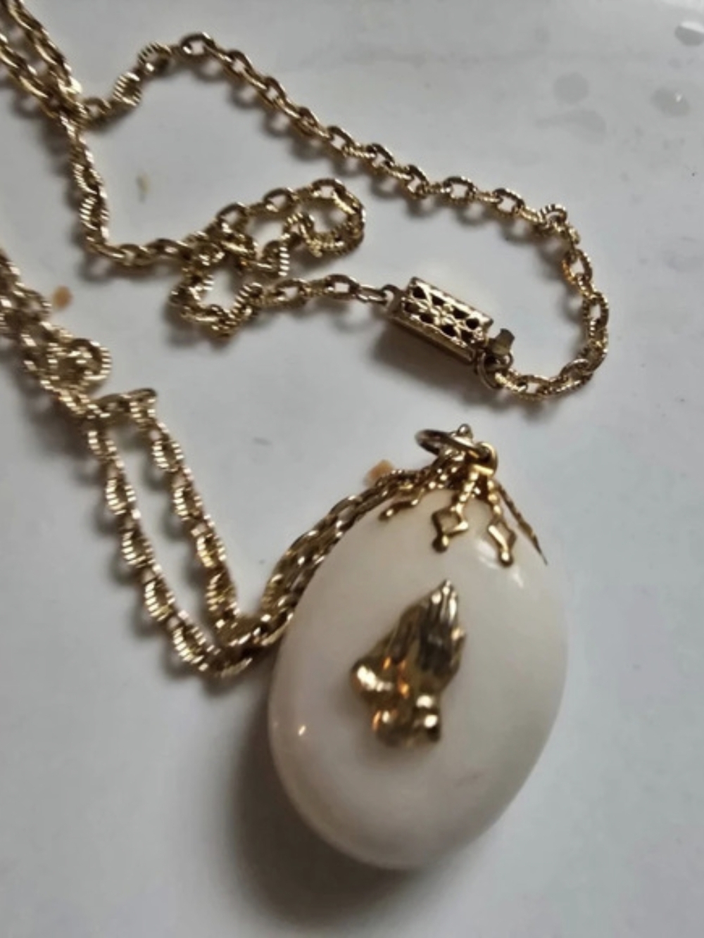 White Pendant Gold-Tone Chain Necklace - Picture 4 of 7